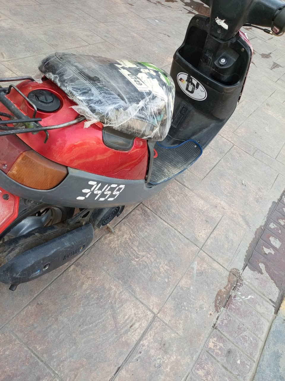 للبيع بوتين نضيف كلو شغال مكاني الرشيديه ***********
