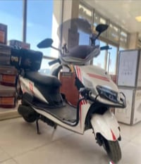 دراجة شحن • مدى ٨٠كم • سرعة ٧٠كم