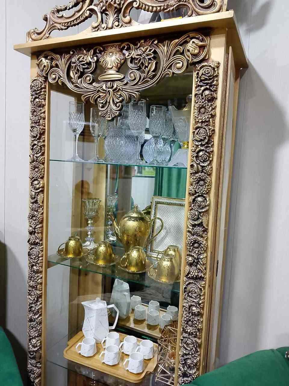 البيبان ما ينسدن و الجامات الجانبية مكسورة ملزوكة بغلاف الفاترينا كدامكم للبيع


**إذا كنت صاحب هذا الإعلان وتريد حذفه لأي سبب، رجاءا أرسل رسالة إلى الدعم الفني**