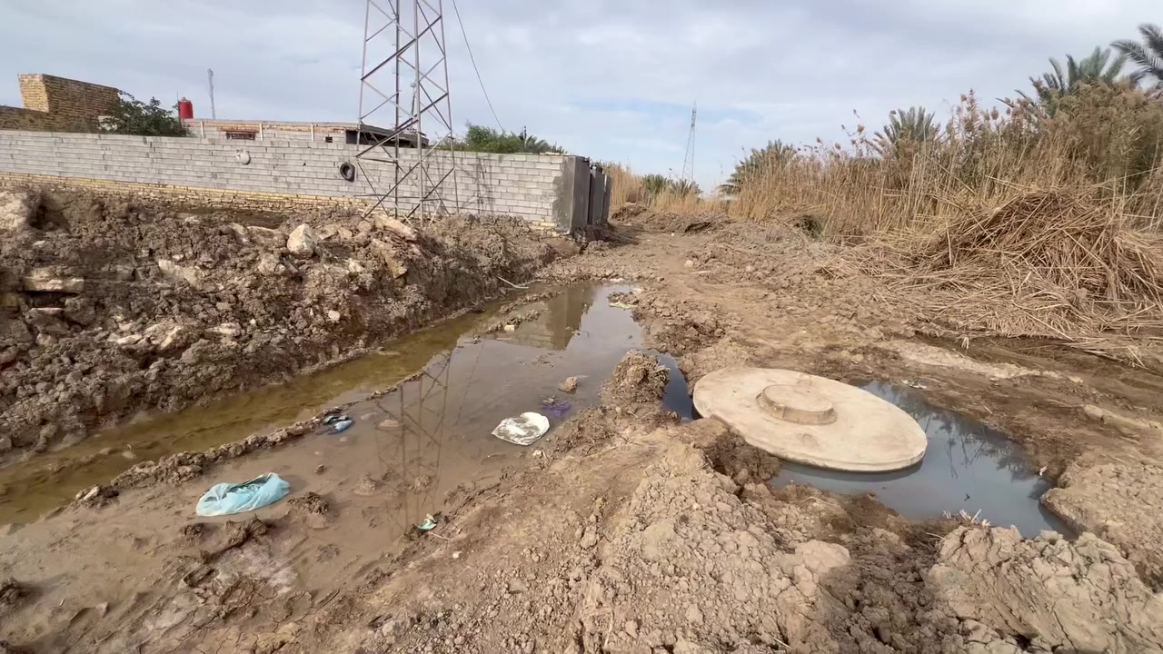 بيت للبيع في حي الحسن مساحه 600متر   بسعر مناسب للاستفسار مراجعه مكتب الكيان ***********
