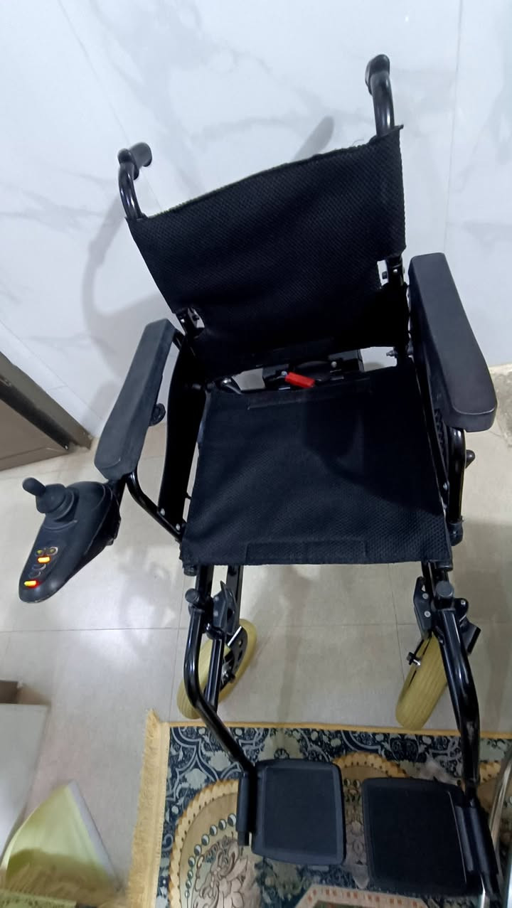 وصلتني كراسي كهربائيه استخدام قليل نظافة گدامك فوول يطبگن كشنات مانع تعرق مضاد للتقرحات متوفر توصيل لجميع محافظات العراق


**إذا كنت صاحب هذا الإعلان وتريد حذفه لأي سبب، رجاءا أرسل رسالة إلى الدعم الفني**