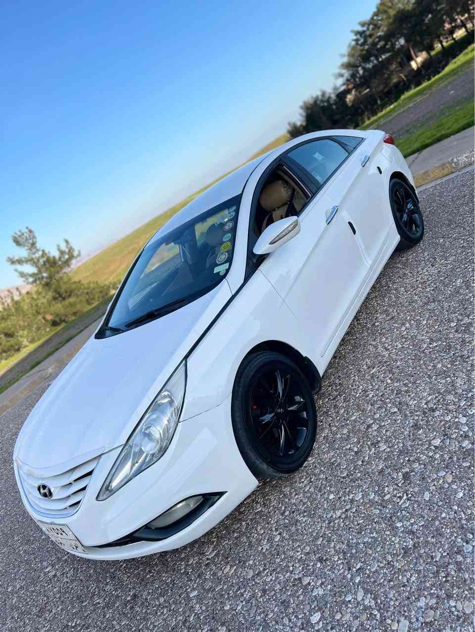 هوندا سوناتا موديل 2012 فول به س بي پانوراما مه كينه مه رغوب 24
ماصوفات : داخلي زه ر ويل كروم لايت زينو شاشه ايبات كاميره و حساس و رادار 
ضرر: صبغ نيف جملغ بي داخلي و بي يرباك گير و مه كينه شه ر و به ر شه ريكه تحويل و غرامه شه رت 
*********** اكر, نينوى
