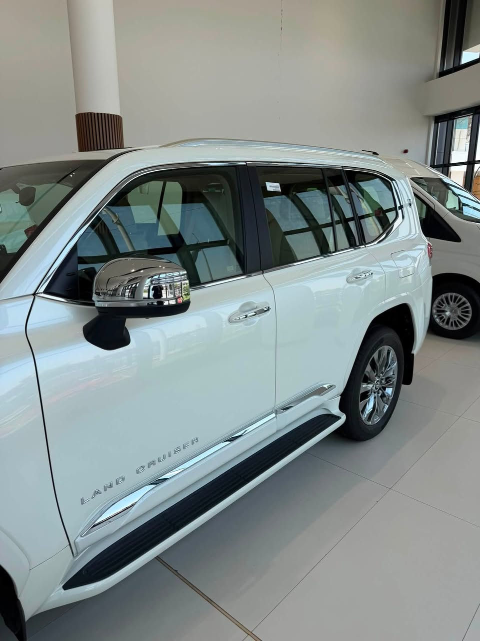 تويوتا لاند كروزر VX limited s2026 صفر كيلو متر ضمان تويوتا العراق للحجز والاستفسار ***********
