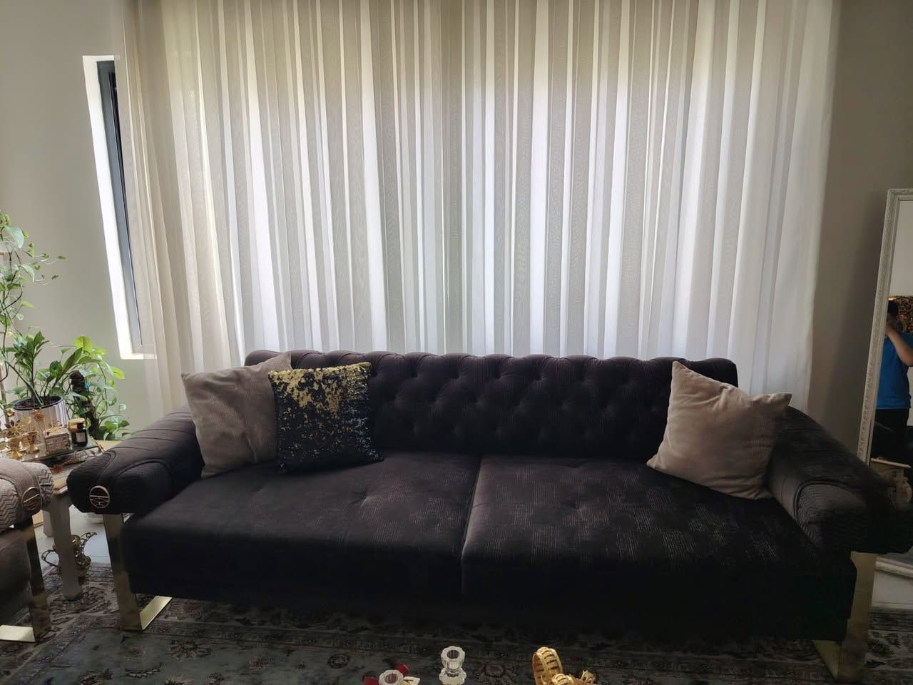 تخم تركيا  المنشاء  10 مقاعد نظيف جدا جدا قلاب ايصير سرير روعه الموديل وجل حديد استيل السعر المطلوب 800 العنوان مجمع بوابة الكاظمية السكني للاستفسار على الرقم ***********
