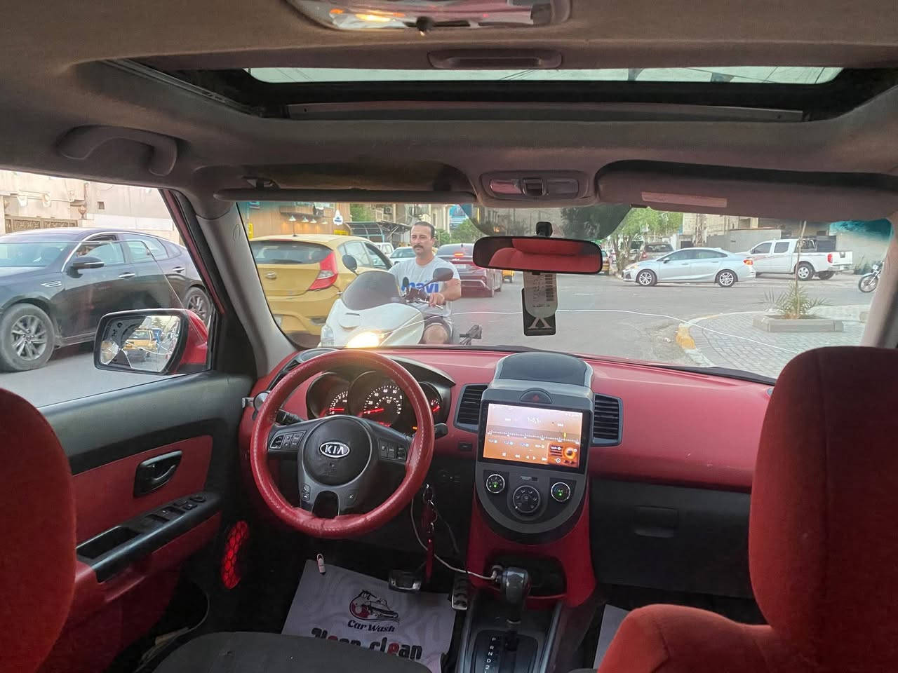 السلام عليكم كيه صول موديل ٢٠١٠ ماشيه ١٠٥ مكينه كير مكفول تخم تاير جديد وارد امريكي حادثه تكمه بين لبابتين جهت ليسره فول مواصفات سلايت سستم سماعات سستم ناره شاشه تحكم ستيرن لا لغد ولا شاصي سياره رقم نكليزي بسمي سنويه ل ٣٠ هزه جديده صبغ عام سعر ٧٨ (  *********** مكان بغداد الدوره
