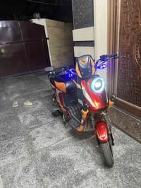 H900 • شحن • بطاريات ليثيوم