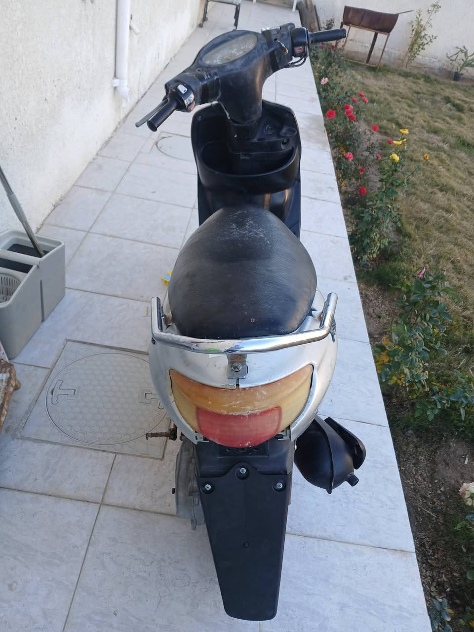 لكزز للبيع المكينه نضيفه بشكل ودراجه ناعمه سعر 275وبيه مجال مكاني مسيب ***********
