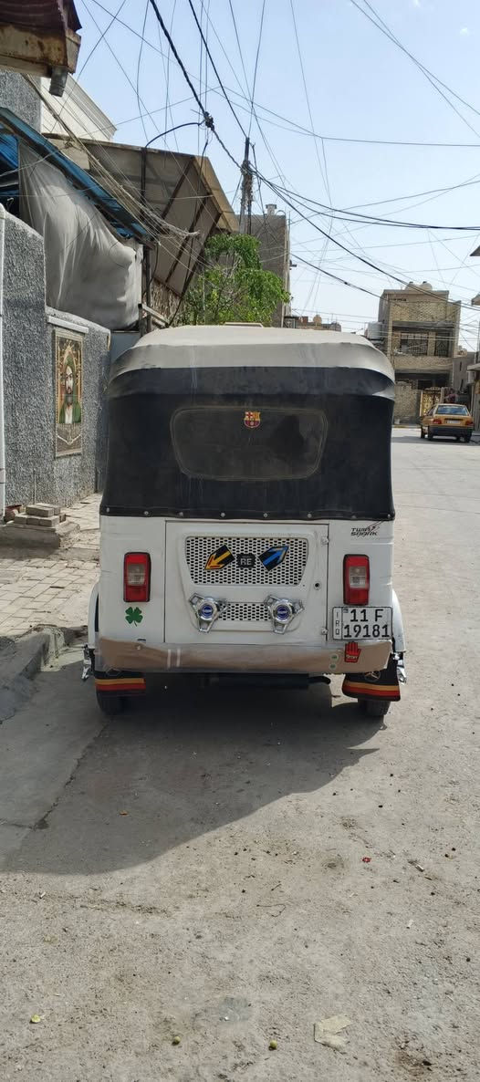 تكتك 2021 مرقم بغداد للبيع متواجد واتساب *********** الفابلون للزينه حاطه محرك خير من الله ضفيره جديده متبين شرط تخم تايرات جدد سفريات دوشمه من كلشي كامله بريكات جدد لاستيكات درايم شفت جدد تاخذها تطلع بيها تراي للنجف مكاني بغداد الشعب شارع الاسواق.
