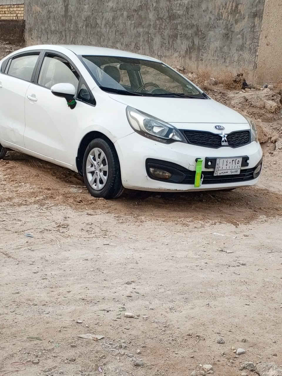 ريو م 13 مكفوله من ضربه وتبديل وصبغ بيه باردات شوف العين وجراد ع قماره خفيف گير مكينه ع شرط رقم قادسيه سنويه نافذه من سنت 23 ترهم مراوس سعر 90 مكاني نجف ابو صخير  رقم /***********
