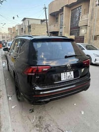 فولكس واكن تيكوان للبيع واريد امريكي حاثهه جاملغ وبنيد السياره ار لاين...