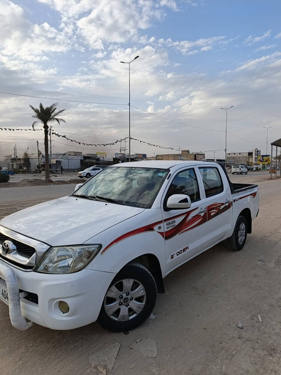 سلام وعليكم بيكم 2010 أوتوماتيك رقم واسط بسمي شخصيآ سنويه لل31 سيارة مكفولة كفالة تبريد ❄ثلج تخم تايرات حداديه العنوان الحله *********** الموشراي لا يتصل
