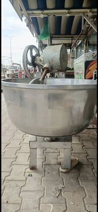 عجانة • للبيع