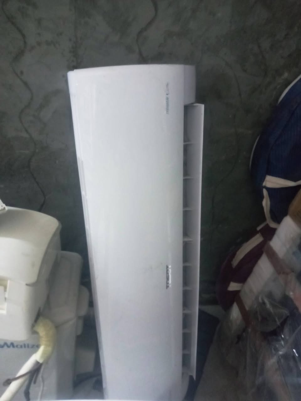 سبلت حافظ غاز 410 حديث جديد كامل بوري جديد واي طن نص.   مع نقل تنصيب 400قفل. ميديا طنين بس تبرد ملغي تدفي ماتي سعر مع نقل تنصيب 400 قطع داخله توست 410فقط قطع داخله سعر 150بابل مركز شرطة الفيحاء فرع مقابل يوجد توصيل تنصيب ***********
