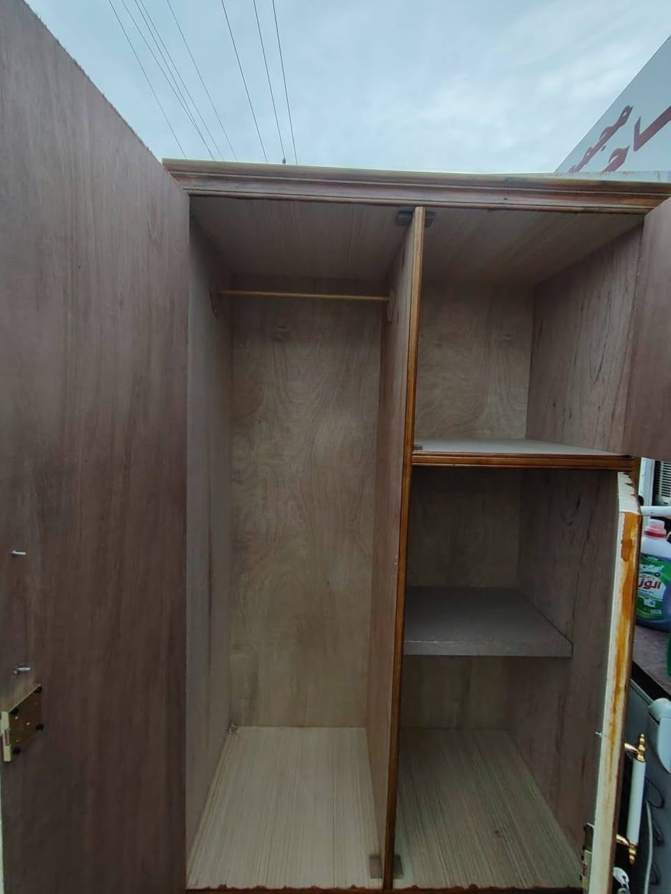 بسم الله وعلى بركة الله
كنتور صاج تفصال جديد درجه اولى بابين 
بسعر مناسب 
العنوان بلدروز الشارع العام مقابل دائرة كهرباء بلدروز


**إذا كنت صاحب هذا الإعلان وتريد حذفه لأي سبب، رجاءا أرسل رسالة إلى الدعم الفني**