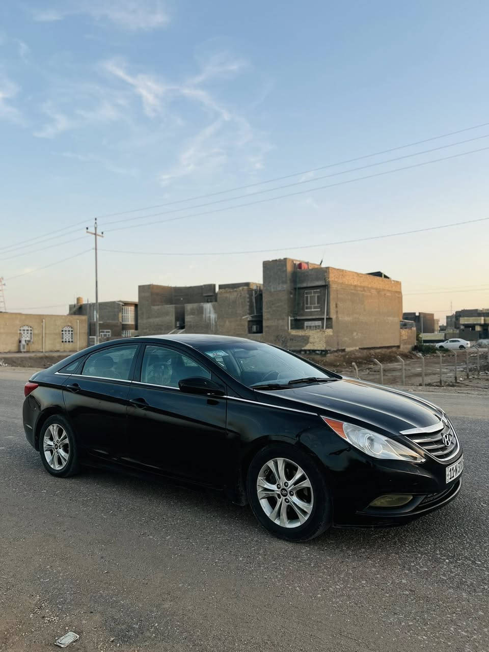 سلام عليكم سوناتا2012كير ومحرك وحداديه كفاله تخم تاير جديد مال جناي جاهزه الاخير تبريد ثلج ⛄️ تدف ئه شغال كلش جديده السياره بيها بنيد صبغ فقظ فقط
السعر95وبيها مجال 
الاتصال*********** 
مامتواجد بلخاص 👆👆
مواصفات السياره 
نص فول غني عن التعريف
