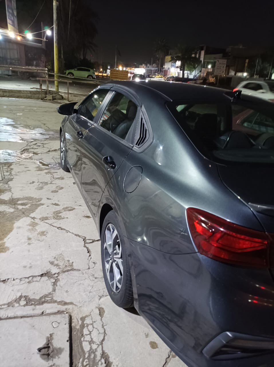 السلام عليكم
فورتي موديل 2021
ماشيه 70
المواصفات
تحكم ستيرن 
ضغط الاطارات
رادار
مثبت سرعه
تدعم نظام ال كار بلي
السعر 138 
رقم اربيل سنوية بسمنه
رقم صاحب السيارة ***********
