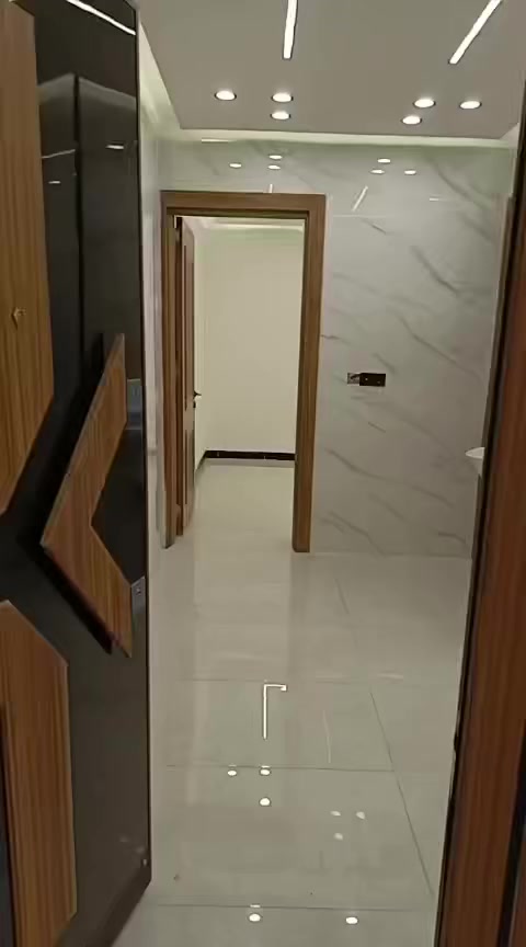 شقه طابق خامس
مصعد ٢٤
غرفه وصاله ومطبخ وخدمات
ب٥٠٠
الاعظميه شارع قاسم
للاستفسار ***********
