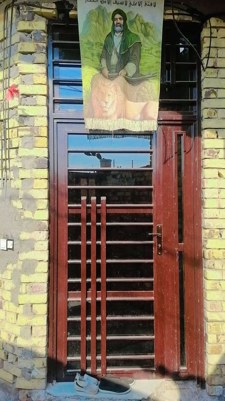 السلام عليكم بيت 100متر طابو زراعي سنه 25 ابو غرق   قطع هيثم الجبوري قرب مدرسه السعر 62 وبي مجال رقم, ***********
