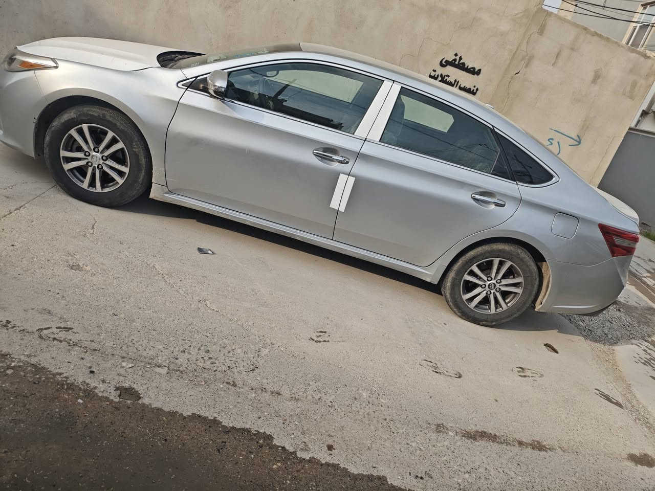 افلون 2018 رقم بغداد مواصفات فول فقط بدون سلايت
محرك6 مقاعد جلد +كهرباء بصمة فول بيها جاملغ وبنيد صبغ بدون دواخل *********** سعر مناسب
