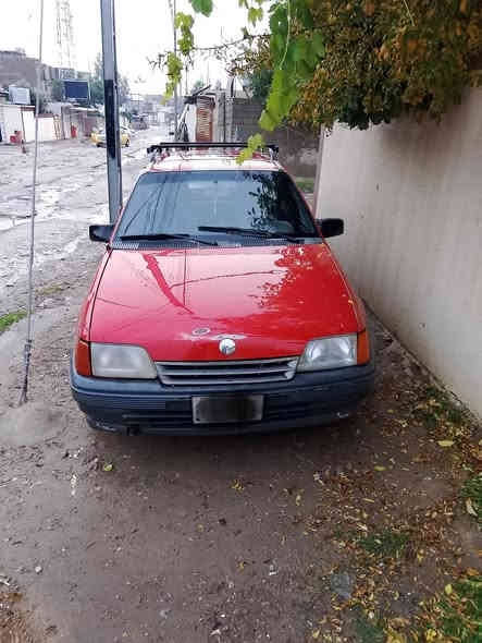 كاديت ستيشن موديل ٩١ رقم الماني سنويه عظم وكابون بانزين بيها.. گير ومحرك وطخم شرط وتايرات وباتري جدد السعر ٢٨ وبيها مجال.. شرط التحويل.... 
الاتصال ***********
