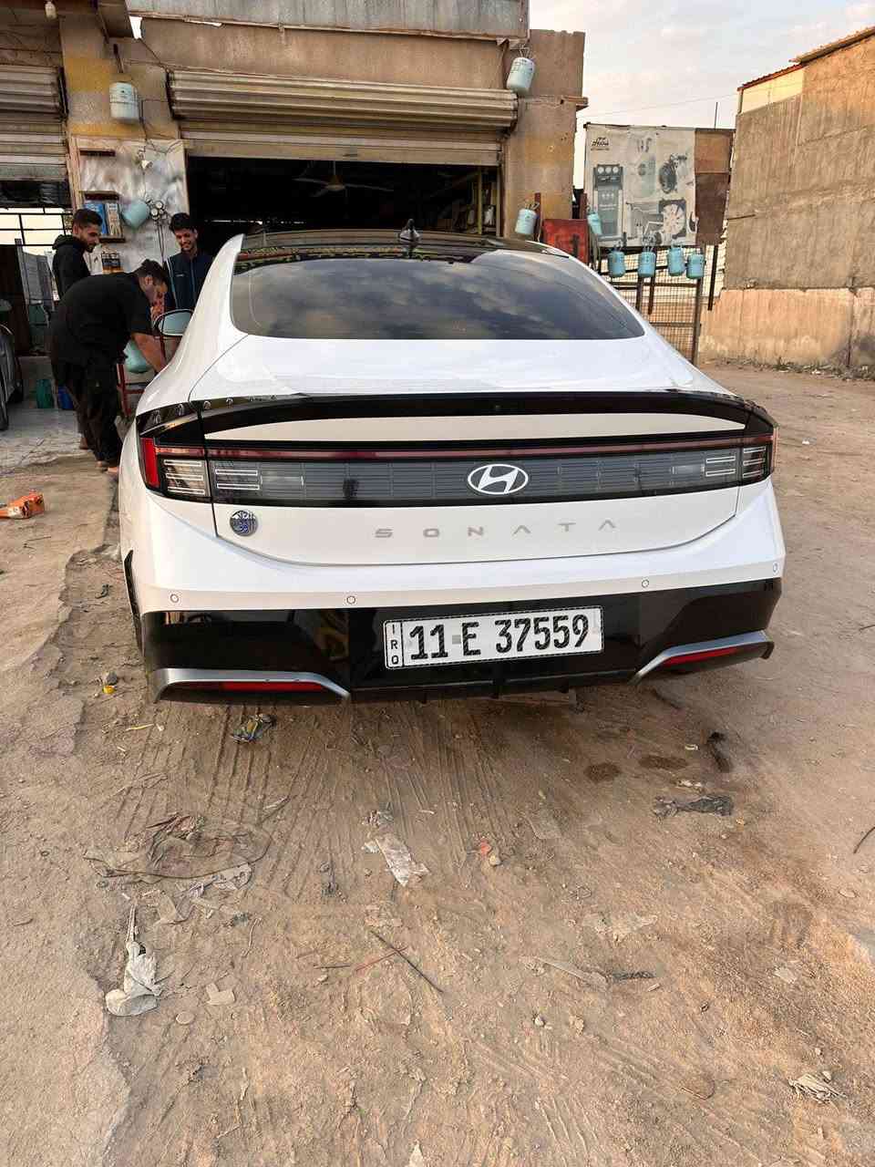 سوناتا مديل 2024 خليجي محرك 2500 تنفس طبيعي  بانزين رقم بغداد بأسمي كفاله عامه فول مواصفات للاستفسار ***********
السعر 223 ورقه
بصمه
فتحه بنوراما 
بصمه
تشغيل عن بعد 
كشنات كهرباء 
رادار نقطه عمياه
اوتو هولد
بردات خلفيه
