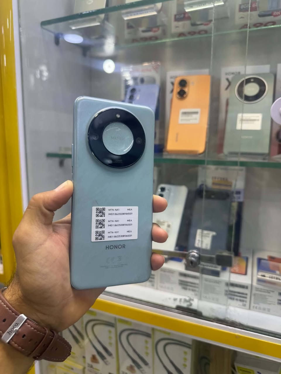هونر X9C سمارت/ الذاكره 256 العشئويه 12 جهاز مكفول السعر 210 الاستفسار خاص او الاتصال بي وات ساب*********** يوجد توصل داخل عفك
