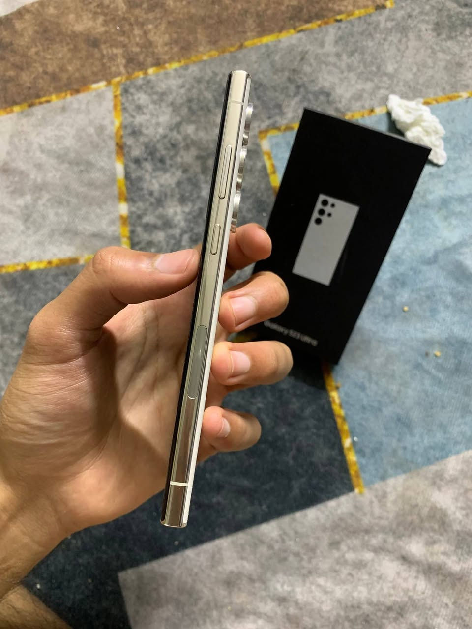 السلام عليكم اخواني جهاز نظيف نظافه 90% وقدامكم بالصور الجهاز استخدام قليل
السعر 350,000 لا احد يعلق لي تواصل وياي على الواتساب

***********
وتوصيل موجود
