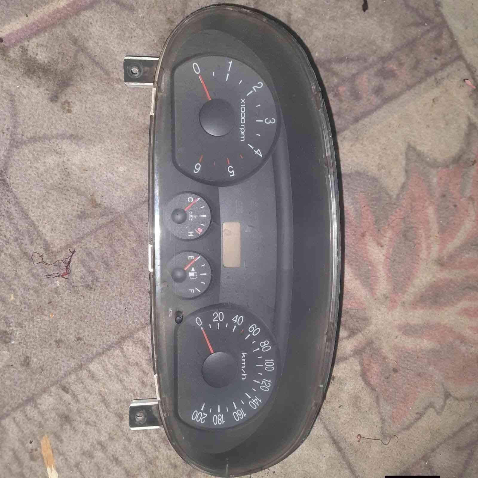 سلام عليكم غراض ستاركس 2007 للبيع
كشنات خلفيه جعمقه اكسل كلج مروحه فانات راديتر
عقل والظفيرة قفال بنيد دواسه كلج دواسه كاز مسجل بلوتوث ماطور ماسحات 

للاستفسار الاتصال.***********_.***********
