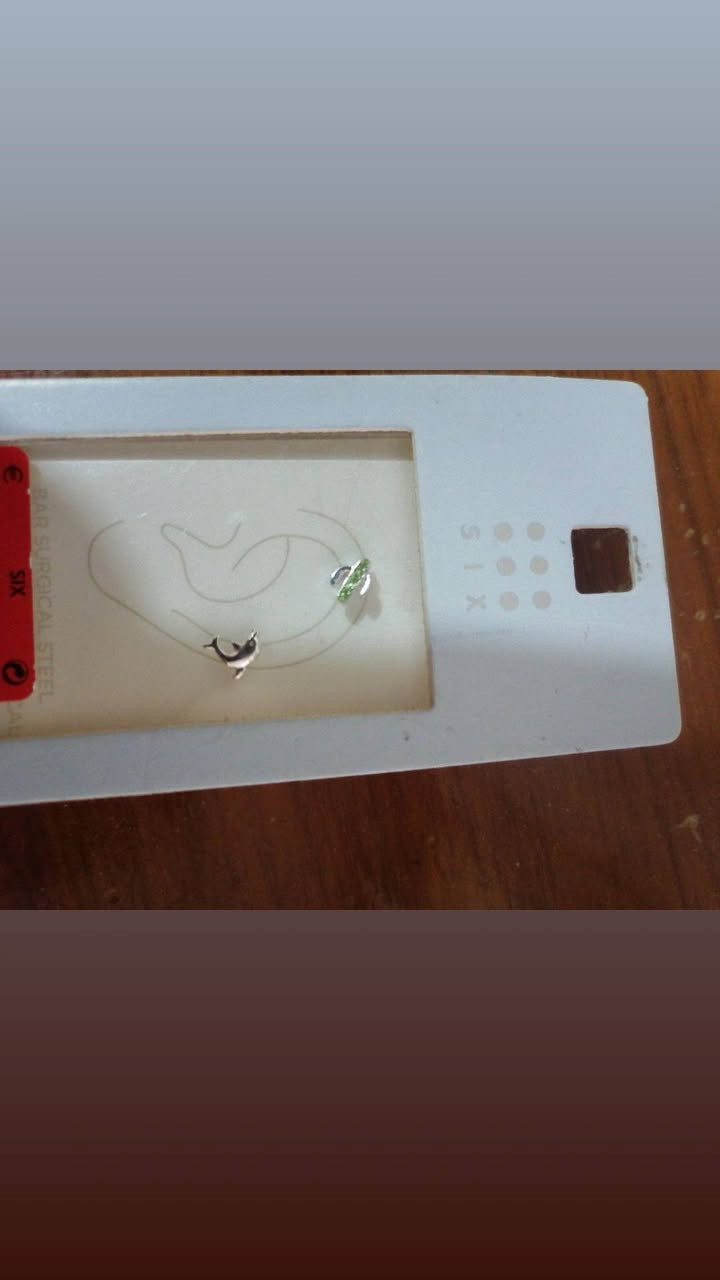 بيرسنك اوربي فضة مختوم 925 سعر القطعة ب5


**إذا كنت صاحب هذا الإعلان وتريد حذفه لأي سبب، رجاءا أرسل رسالة إلى الدعم الفني**