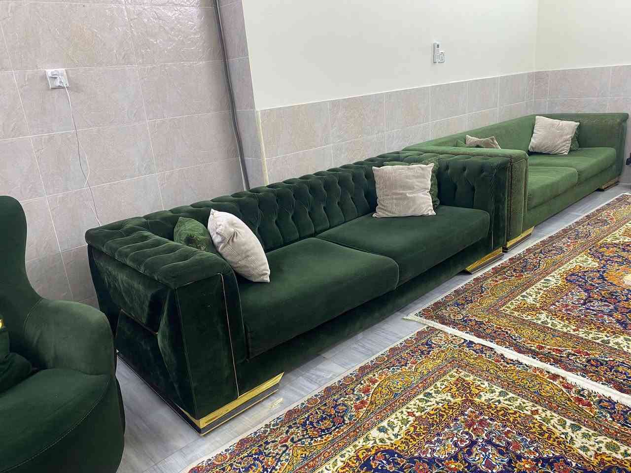 سلام عليكم تخم تركي درجه اولى مابيه اي خلل للبيع ثنين قنفات طوال و٣ كراسي مفرده مع تلبيسه نوعين للبيع سعره ٥٠٠ وبيه مجال


**إذا كنت صاحب هذا الإعلان وتريد حذفه لأي سبب، رجاءا أرسل رسالة إلى الدعم الفني**