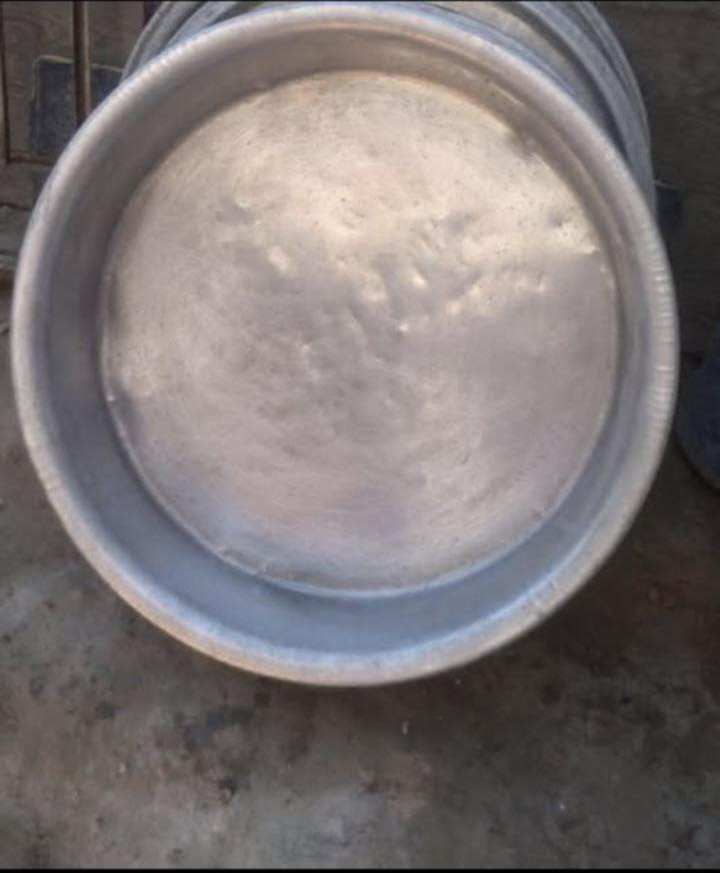 الفرن  ب/300وبي مجال
والجدر ب/ 30 نهايتة 

الصواني الوحده ب/5 

والطشت ب/25


**إذا كنت صاحب هذا الإعلان وتريد حذفه لأي سبب، رجاءا أرسل رسالة إلى الدعم الفني**