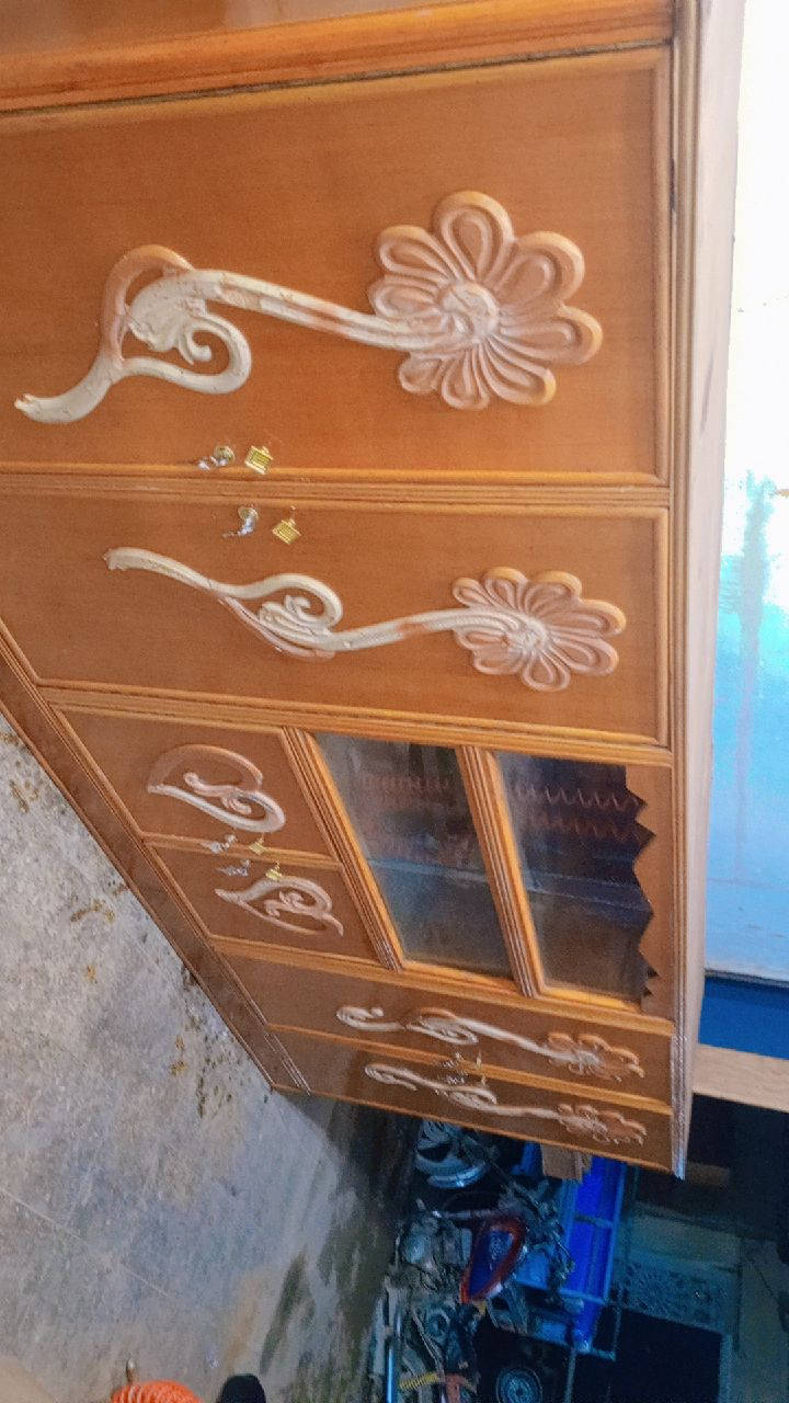 سلام عليكم
بوفيه فراش 3 امتار صاج 
نضيفه سعره 160
توصيل مجاني داخل النجف
 للاستفسار اتصل او مراسله واتساب 
 ‏‪***********‬‏
