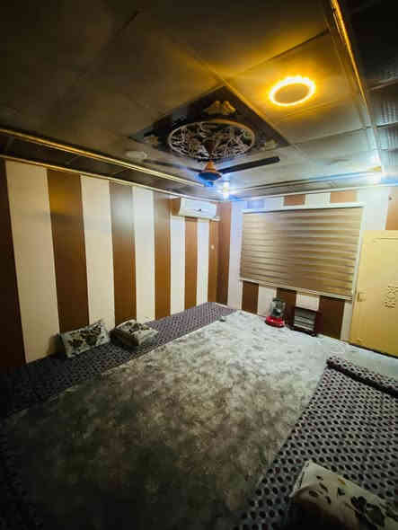 دار للإيجار – حي الوحدة (خلف تيم مارت)
المساحة: 200 متر – طابق أرضي
تفاصيل الدار:
• غرفتان نوم
• هول واسع
• غرفة استقبال
• مطبخ
• صحيات داخلية + صحيات خارجية
• كراج سيارة
للاستفسار اكثر مراجعة مكتب التطوير للعقار سايدين الميثاق مقابل مطعم رائدر بدر وقرب جامع لا إله إلا الله 
اوالاتصال على الارقام التالية🔸🔹  
 *********** واتساب + فايبر
‏*********** واتس + فايبر 
*********** واتس + فايبر
 *********** واتس + فايبر
1️⃣ يوجد بيوت  للبيع  سكني تجاري🏭
2️⃣ يوجد اراضي للبيع سكني زراعي🏡
3️⃣ يوجد تعقيب تحويل ملك عقار📋
4️⃣ يوجد  كادر مساحين اراضي📐
5️⃣يوجد كادر بناء بيوت 🧱
6️⃣ يوجد كادر تفليش بيوت 🏗
🔹 نستقبل كافه العروض التجاريه والسكنيه 
🔹وعروض الايجارات على مدار 24 ساعه
