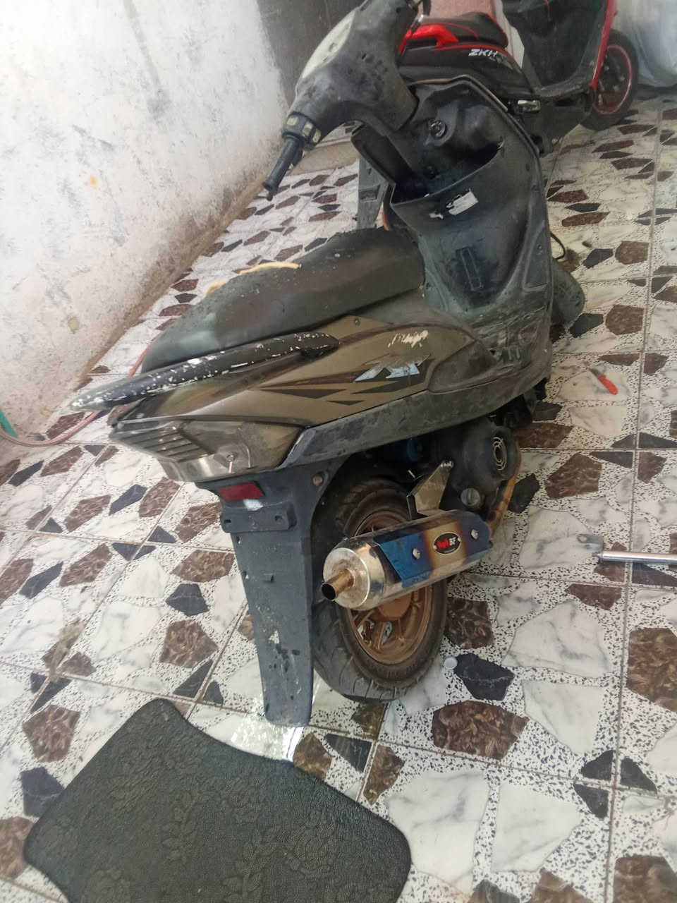 ماكس عدله سلف هندر كهربايات شغاله.  بيه تبخير قليل    *********** الشعب
