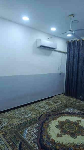 السلام عليكم بيت البيع البلديات الضباط الثانيه اول فرع عن شارع لعام معه محل ***********
