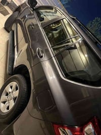 برادو ٢٠١٤خليجي جديده جداً ومكفوله من رقم إلى رقم من صبغ وبارد وشخوط و...