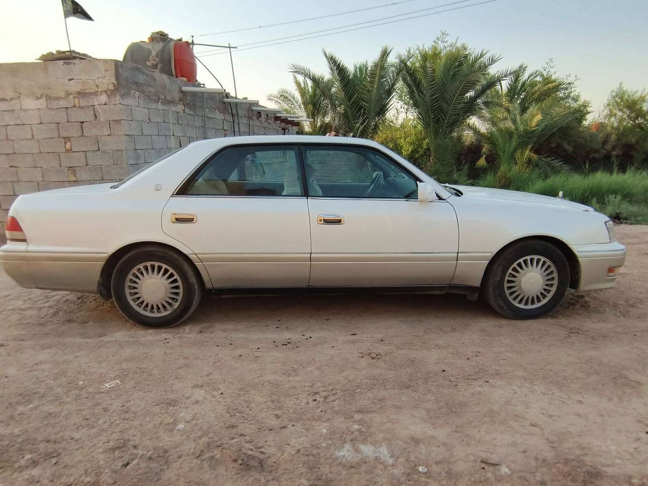 سلام عليكم راس ثور موديل 97سياره مكفوله كفاله عامه من لضربه ولكصه ولعيب لشرعي لسياره جاهزه حداديه جديده دوشمه جديده دوخل جديده تبريد شغال محرك 3000 السعر 105 وبيه مجال العنوان الناصريه الغراف              لرقم ***********
