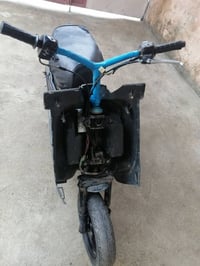 ماطور بزون للبيع شاصي شرط مكينه شرط اول كصه مكصوص كهربائيات موجوده وال...