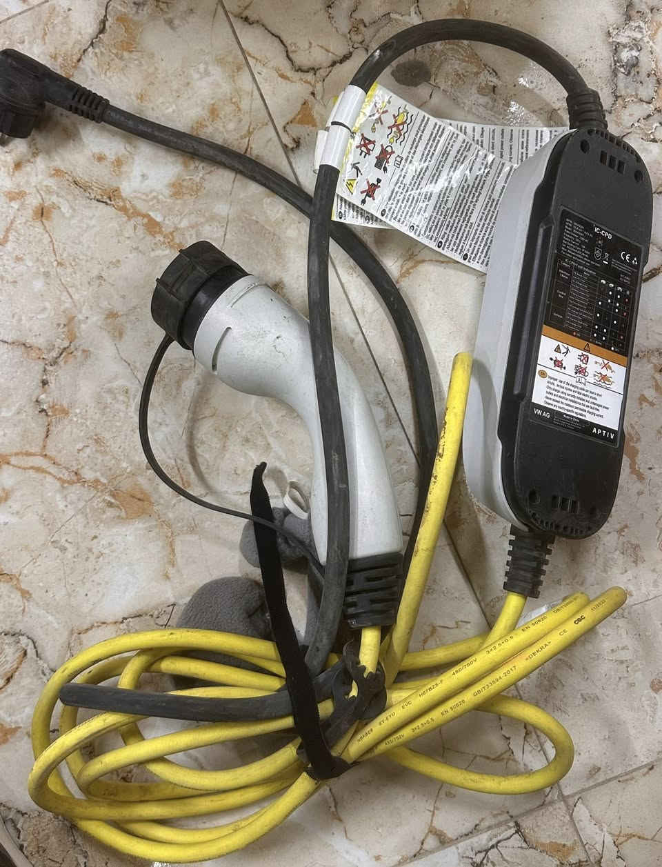 شاحن سياره شغال باله الي تخدمه ينطينه سعر وبلعافيه


**إذا كنت صاحب هذا الإعلان وتريد حذفه لأي سبب، رجاءا أرسل رسالة إلى الدعم الفني**