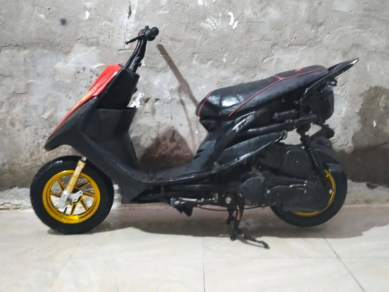 ماكس عدله للبيع سعر 350وبيه مجال ***********
