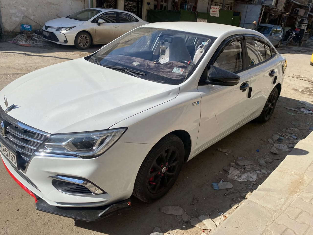 MG  5.  2024
اللون ابيض ⚪️
مواصفات . تحكم ستيرن 
شاشة بلادية 
اشاير مري 
كروز سرعه 
تدفئة + تبريد 💯
 77.000km  الممشى   
السيارة كفاله عامة فقط طخة بل باب + بل دوسة العكس السايق طخة بسيطة 
سستم سبورت مال شركة 🛑🛑
اذا تحب ويا السيارة او بدون 
مكان السيارة البياع 📍
تحويل ثاني يوم 🛑🛑
 103$ مجال بسيط للشراي 🛑🛑
***********📱📞

