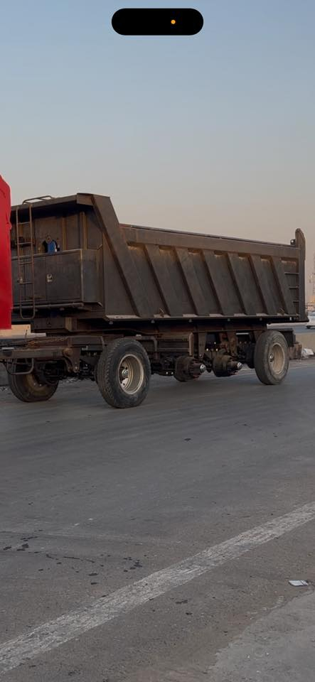 مقطوره البيع طول 710 ورتفاع 138 وشاصي 14 ودناكير 16 كاعيه 8م قطعه وحده وصفاح 6 شغل بغداد بيت ناموس السفسار***********
