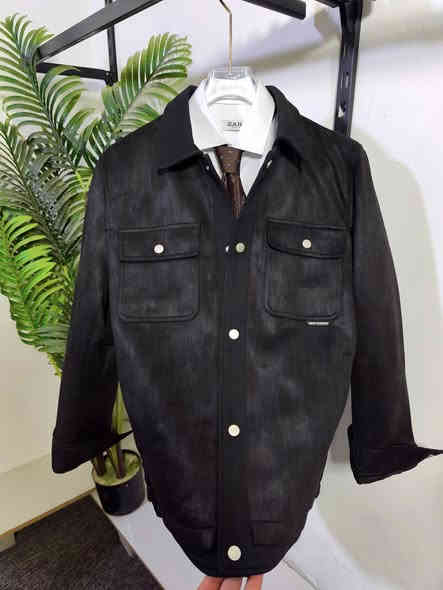 شلونهم الشباب 🔥🔥🔥

جاكيت موديل جديد قطعة كلش قويه  خامه وقالب كلش راقي 

خامة شامو كوري

توصيل موجود 

شرفونا للمحل 🫡 موجودين من ٨ الصبح لل٨بليل

📌📌 العنوان ديوانية شارع الدغارة قرب حلويات المصطفى ازياء مودرن للملابس الرجالية ***********
