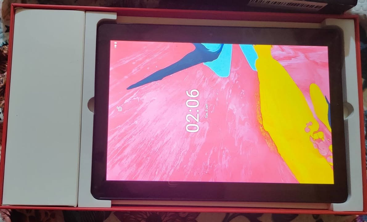 اليخدمه يحط سعر  مناسب .. 

10 اندرويد WiFi (Tron (Pad( تابلت  
)FHD) (G+G IPS( - )2.5( بوصه IPS )10.1( شاشه حجم كبير

حمايه للعين مع وضع الأضاءه اليليه
شحن (تايبسي نظام متطور وحديث مع رأس محول
أندرويد (10) أصدار حديث نظام ولقد اجتاز شهاده (Google (GMS
الذاكره (64) ويحتوي على منفذ (رام) لزياده السعه سعه البطاريه (6000) ملي أمبير
يحتوي على جميع البرامج يوتيوب فيس بوك إنستغرام تيك توك واتساب وغيرها العديد
كاميرا أماميه بدقه (2) ميكا بكسل وكاميرا خلفيه بدقه (8) ميكا بكسل مع ضوء فلاش
تكنلوجيا ذكيه التعرف على الأوامر الصوتيه
نظام (GPS) تحديد المواقع العالمي
نظام قفل التطبيقات الرقميه والرقابه الابويه للأطفال عند الاستخدام
يحتوي على منفذ ) سيم کارت 4GLTI
معالج رباعي النواه (32) بت بسرعه تصل إلى (1.5) جيجا هرتز


**إذا كنت صاحب هذا الإعلان وتريد حذفه لأي سبب، رجاءا أرسل رسالة إلى الدعم الفني**