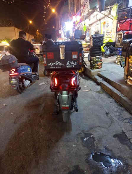 سلام عليكم
دراجة شحن للبيع F17
سعر 950
مواصفات الدراجة ⚡
1.بطاريتهة جافة 32 امبير
2.ملف 2500
3.دي جي صوت ممتاز🎶
4.مع صندوك و خوذة 
5.تاير حجم 12
6.سرعة 90حقيقي 
7.نشرات من الصفاح ومن إلمام 
8.الويل رياضي 
9.بريكاتهة دسك بريك
10.لايت زنون
11.مثبت سرعة وثلاث سرع نضام رجوع الى الخلف Rنضام المبارك 
مكاني لاعضمية 
للاستفسار.***********
