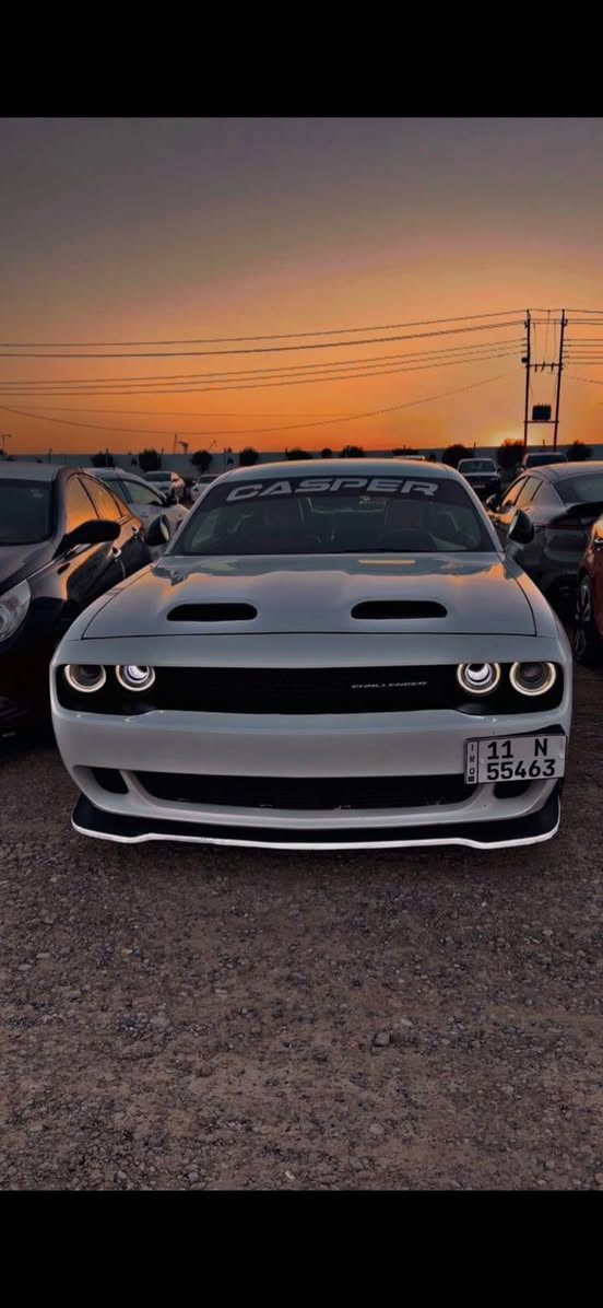 بيع او مراوس تشالنجر 2019 sxt  ماشيه 108 الف
السياره عليه عربانه خلفيه مال srt يعني درايمات اكسل هيمي 
السيارة 3 قطع صبغ وسوناره موجود بالمنشور اي شي غير سونار بيه تاخذه بلاش 
شاشه جبيره السياره ومواصفات sxt العاديه 
السيارة جاهز 100% تبريد مكينه كلش نضاف 
كير كاردن اكسل درايمات جدد مال ٢٠٢٢ 
ويل شديتلها مال سكات وتايرات جدد ربع متصرف عسياره 
مكان السياره كوت 
السعر 163$ ورقه 
رقم الهاتف : ***********
