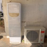 للبيع سبلت كنتور 3 طن مشتغل 3 اشهر بس الي يشتري يتصل وشرط الفحص والضما...