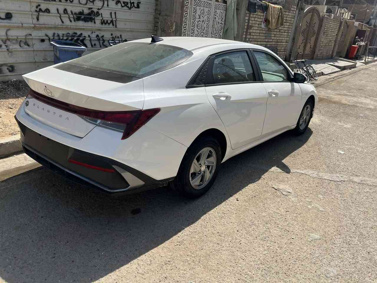 السلام عليكم النترا 2024ماشيه 34حادثها موضح بلصور وبيها بابين بلعراق مواصفات عاديه كل نقص مابيها 
السعر ب145وبيها مجال مكاني بغداد
***********
