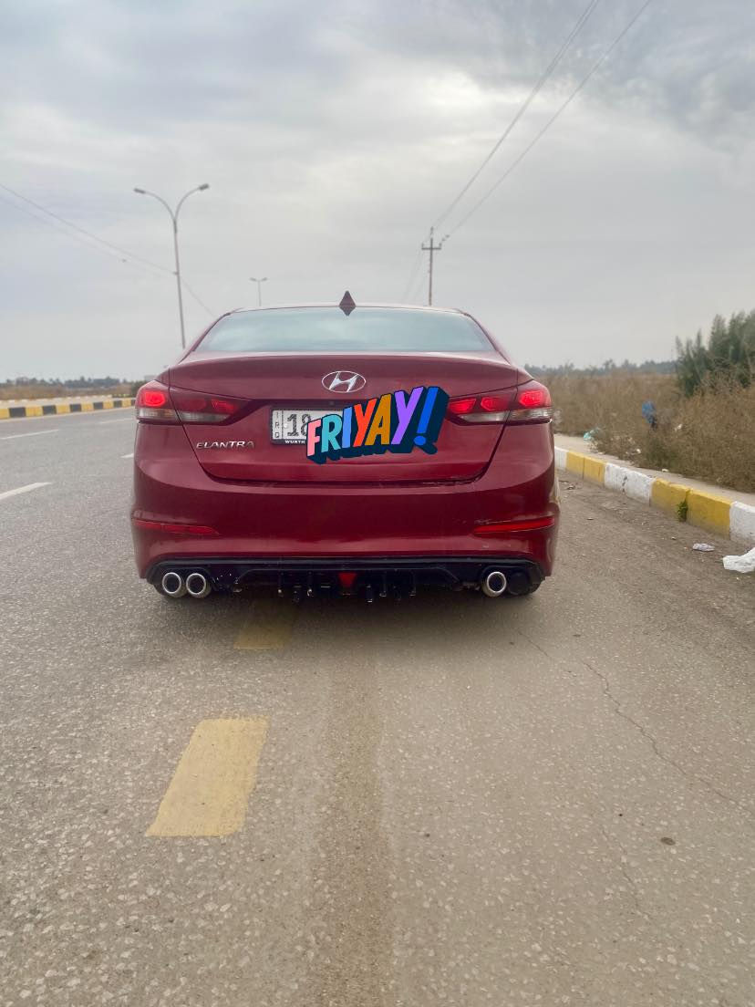 السلام عليكم 
النترا 2017 وارد امريكي حادثها من امريكا قبق جنطة فقط السيارة بدون ايرباك مكفولة من فتح وتبديل مكنية 2000دوش حدادية وتخم تاير تدقئة وتبريد خير من الله رقم بابل تحويل مباشر مواصفات سيارة نص فول شاشة كامرة تحكم ستيرن جهيتن
مكان سيارة بابل/حلة 
السعر 118$بيها مجال بسيط 
للتواصل عبر رقم هاتف فقط متوفر واتساب
***********
