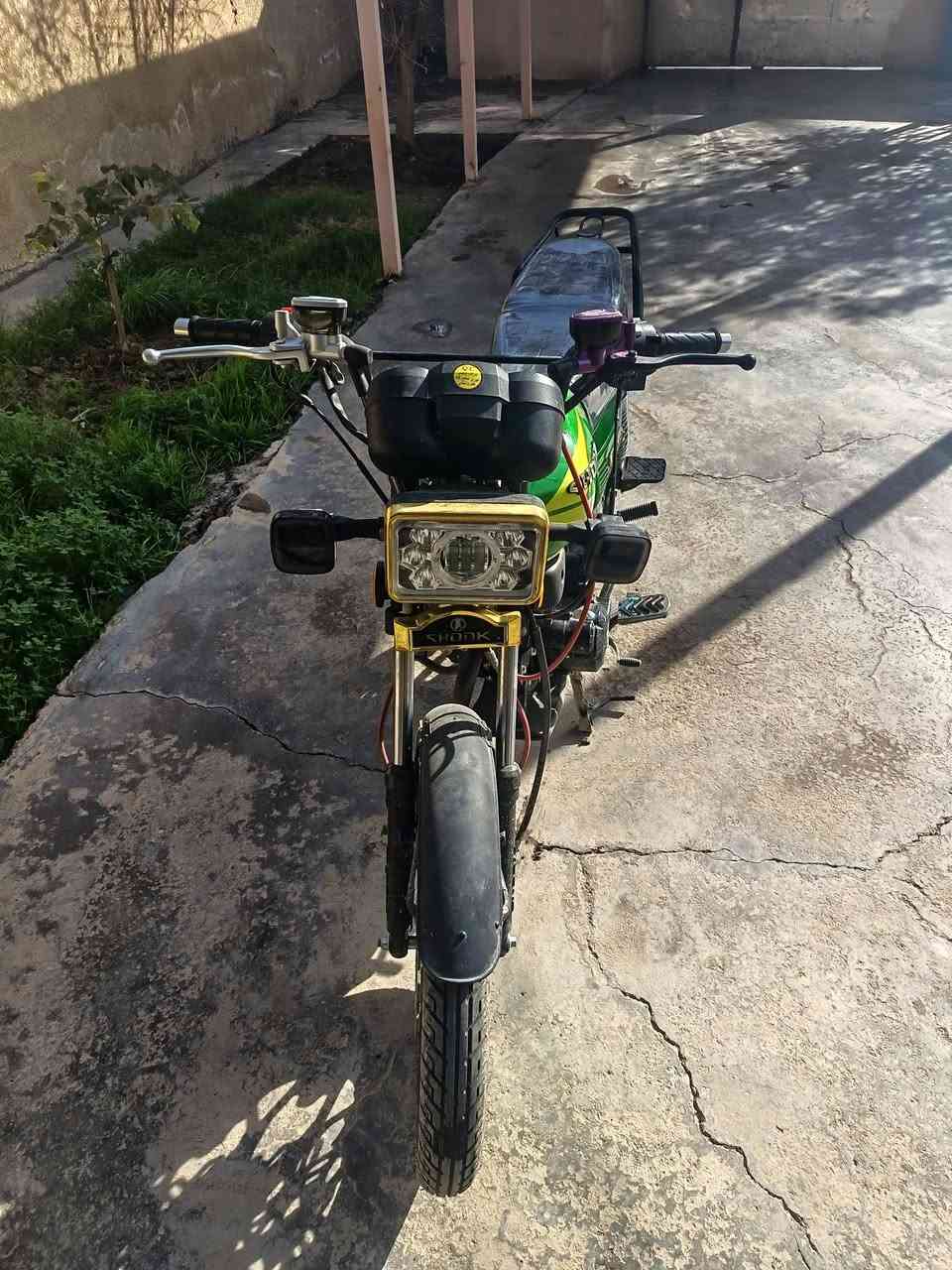 سيفان مكفوله كفاله عامه موديل 25 خمس نمر بصمه
أوراق واصولي اخت الزيرو وبعدها بتراب الشركه
سعرها ب850 وبيها مجال للشراي فقط.
الرقم ***********
